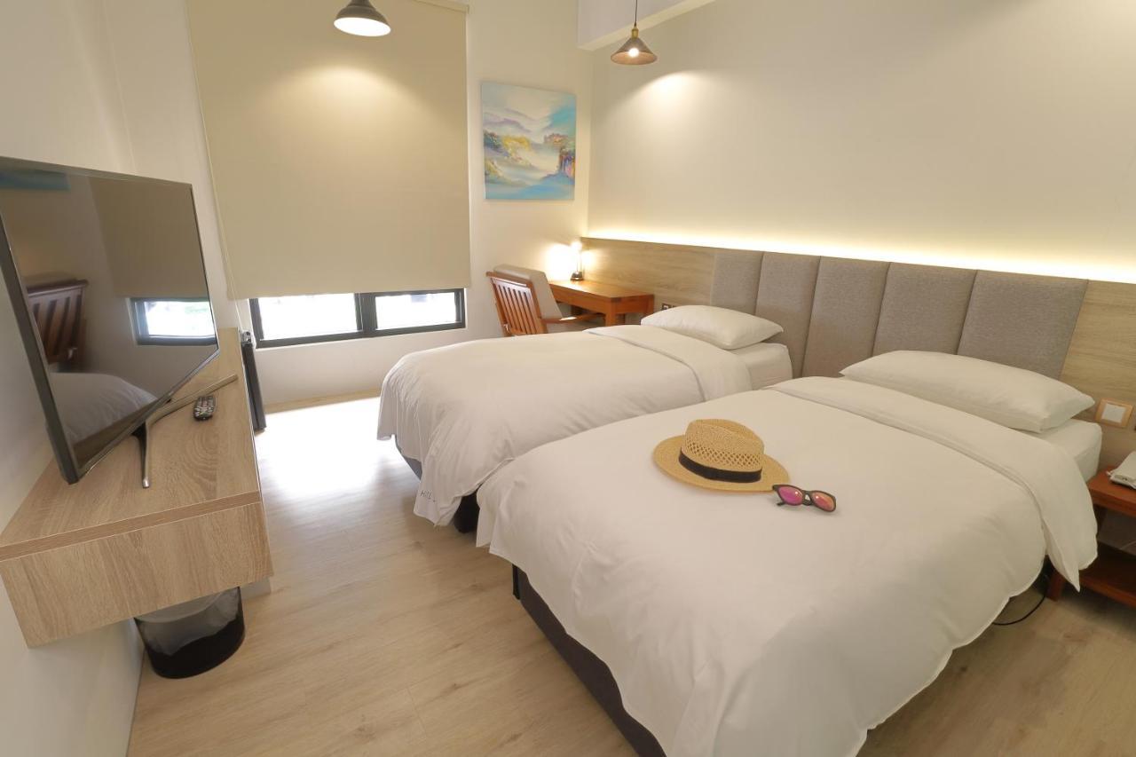 Hotel Z Tchaj-čung Exteriér fotografie